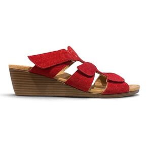 Vionic Wedge Sandals